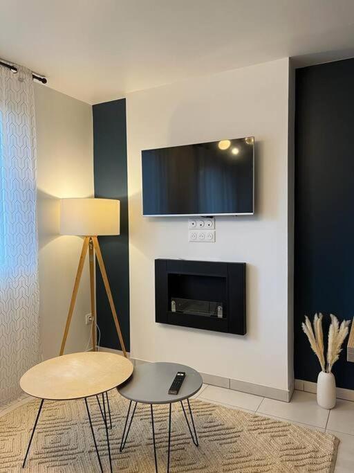 Petit Cocon En Hyper-Centre Apartment Реймс Екстериор снимка