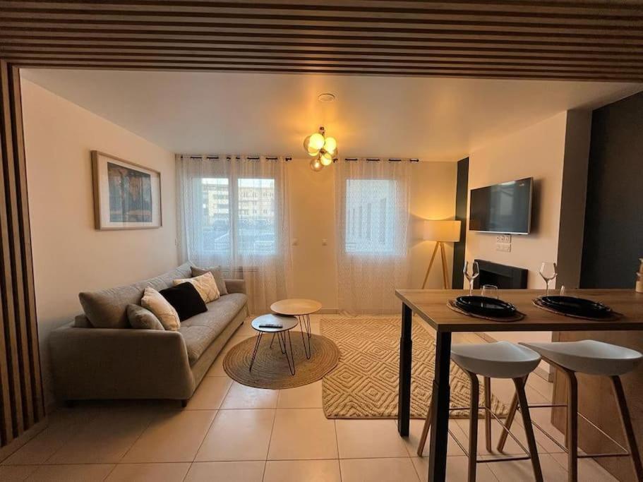 Petit Cocon En Hyper-Centre Apartment Реймс Екстериор снимка